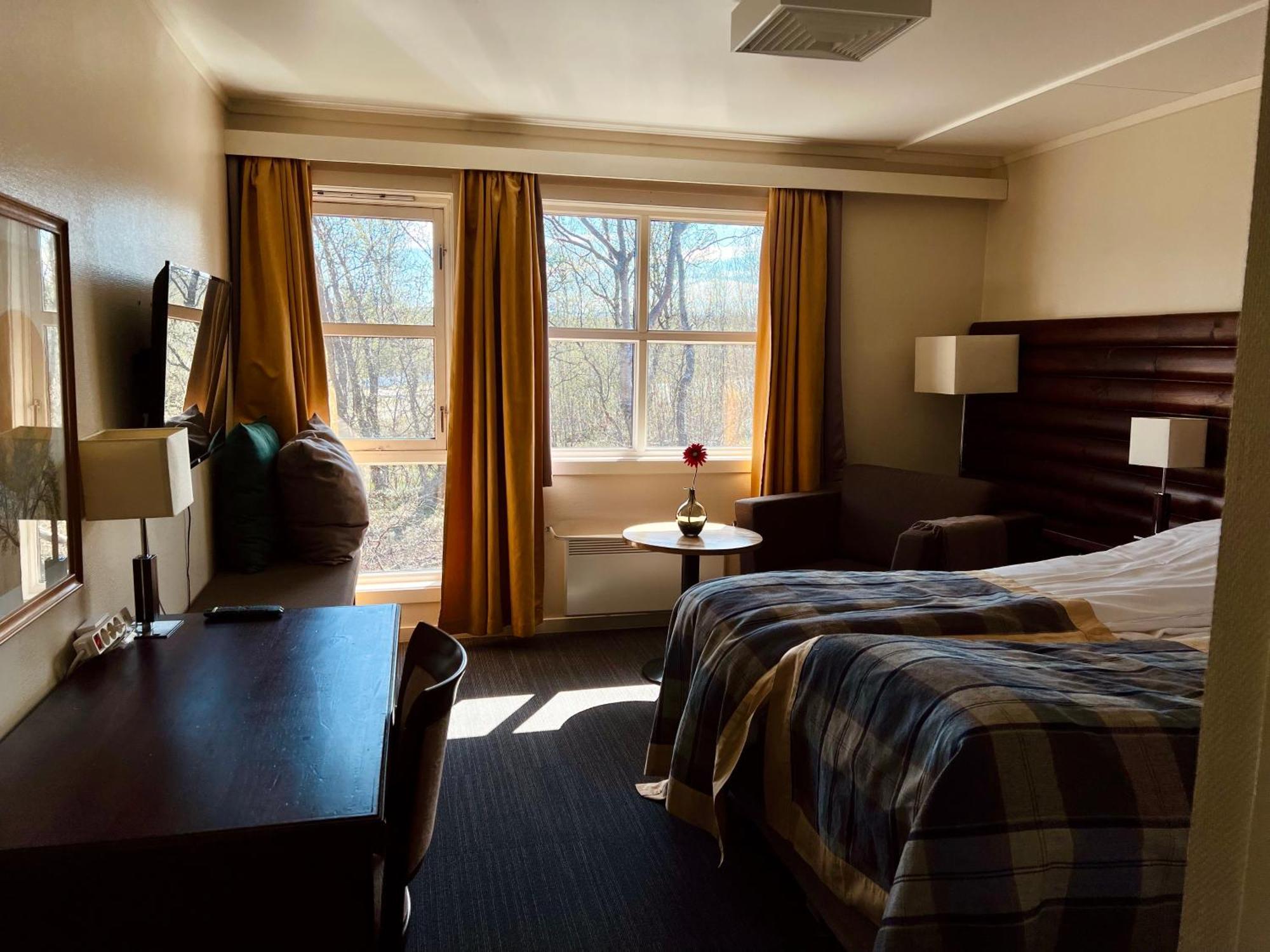 Lakselv Hotel מראה חיצוני תמונה